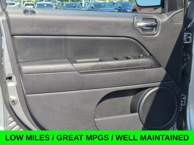 2016 Jeep Compass Sport w/Low Miles