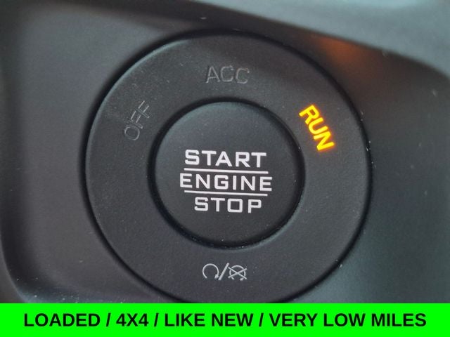 2026 Jeep Wrangler Sahara w/Leather & Sunroof