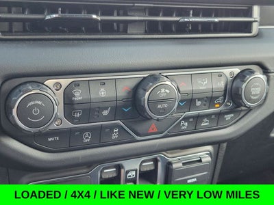 2026 Jeep Wrangler Sahara w/Leather & Sunroof