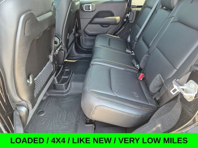 2026 Jeep Wrangler Sahara w/Leather & Sunroof