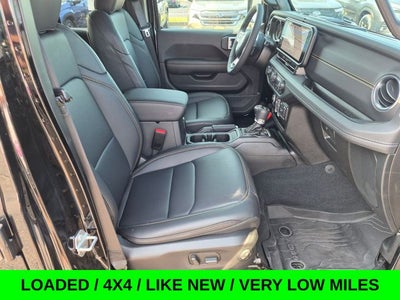 2026 Jeep Wrangler Sahara w/Leather & Sunroof