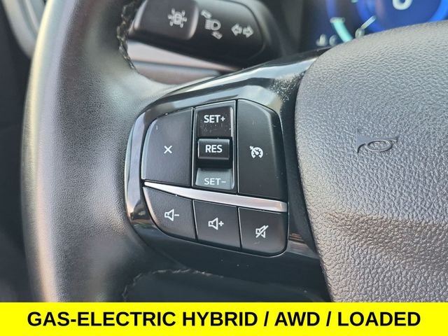 2022 Ford Escape Hybrid SEL w/Navi & Sunroof
