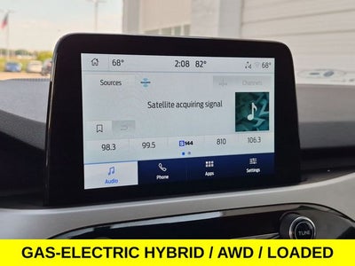 2022 Ford Escape Hybrid SEL w/Navi & Sunroof