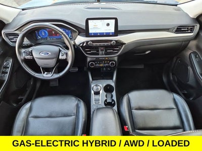 2022 Ford Escape Hybrid SEL w/Navi & Sunroof