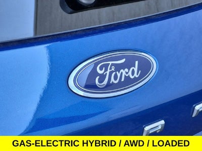 2022 Ford Escape Hybrid SEL w/Navi & Sunroof