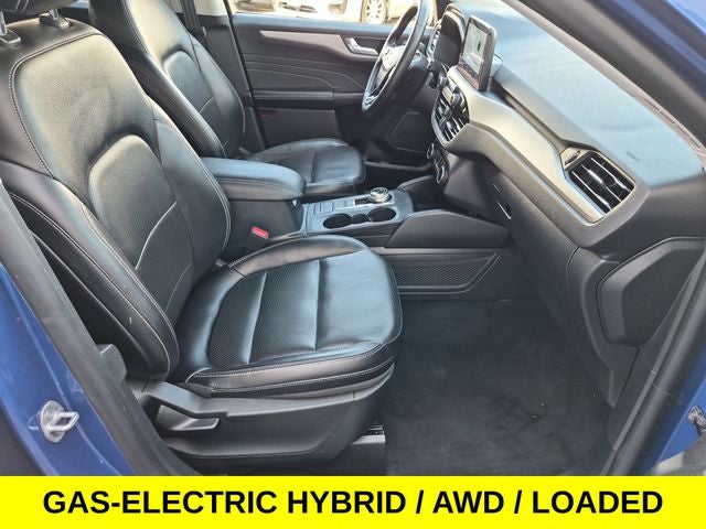 2022 Ford Escape Hybrid SEL w/Navi & Sunroof