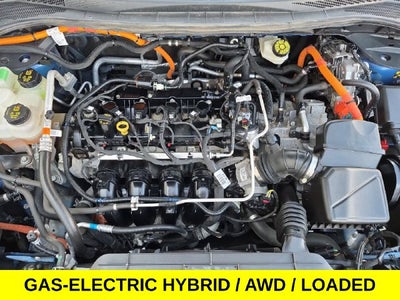 2022 Ford Escape Hybrid SEL w/Navi & Sunroof