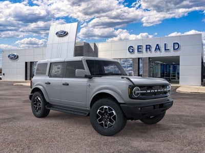 2026 Ford Bronco Outer Banks®