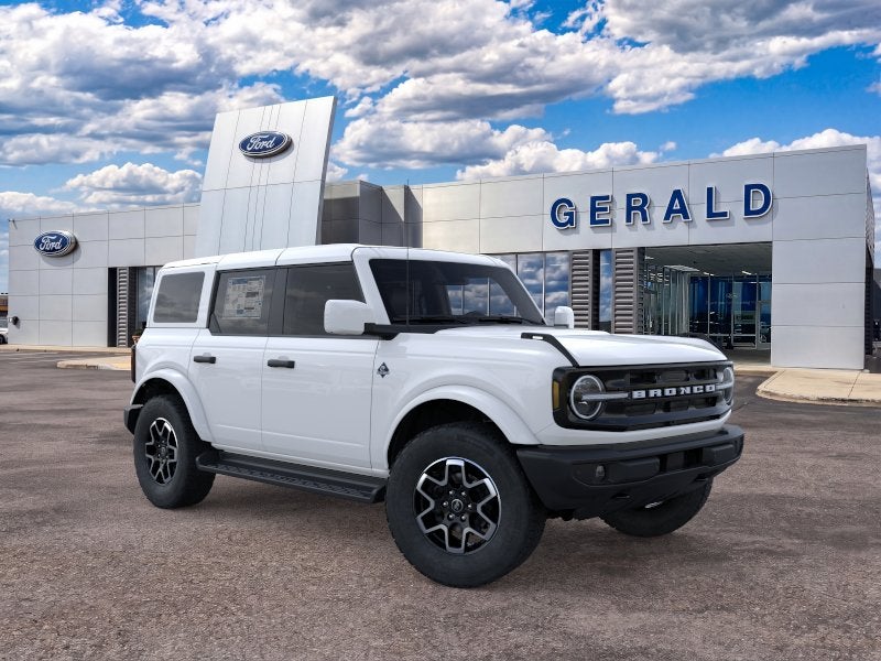 2026 Ford Bronco Outer Banks®
