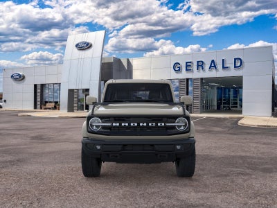 2026 Ford Bronco Outer Banks®