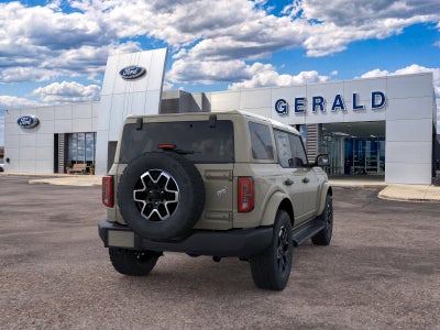 2026 Ford Bronco Outer Banks®