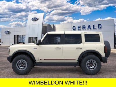 2026 Ford Bronco Outer Banks