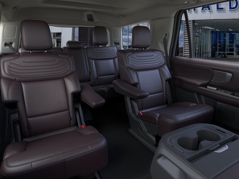 2026 Ford Expedition Platinum®