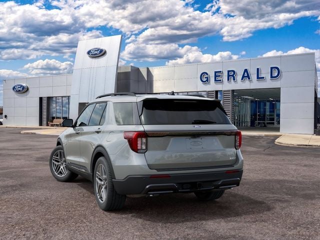 2027 Ford Explorer ST-Line
