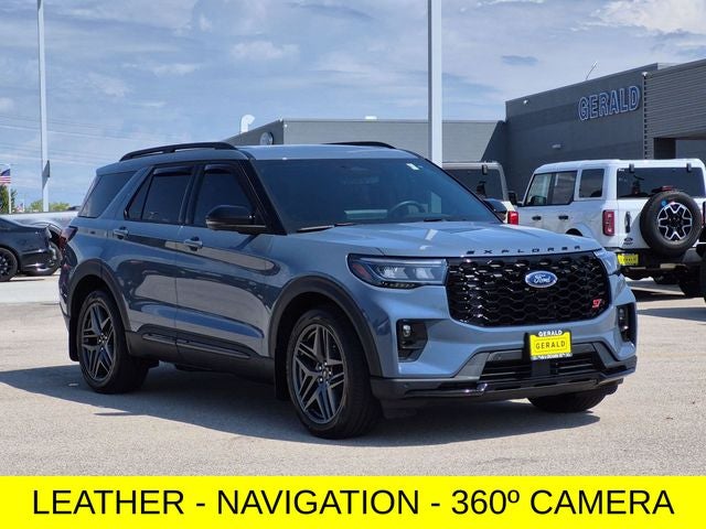 2025 Ford Explorer ST 4WD