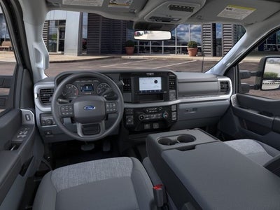 2026 Ford Super Duty F-350® XLT