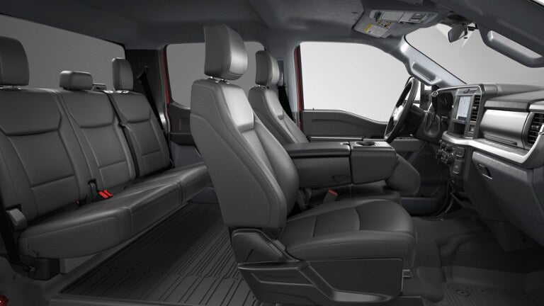2026 Ford Super Duty F-350® XLT