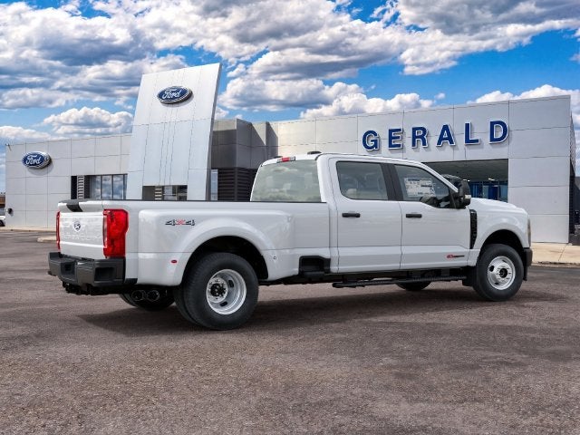 2027 Ford Super Duty F-350® XL