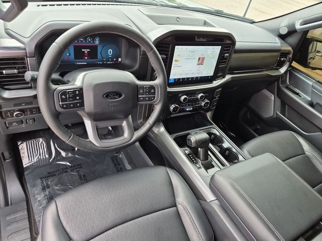 2026 Ford F-150 Lariat 4WD