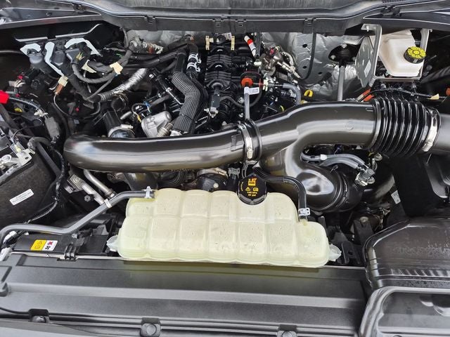 2026 Ford F-150 Lariat 4WD