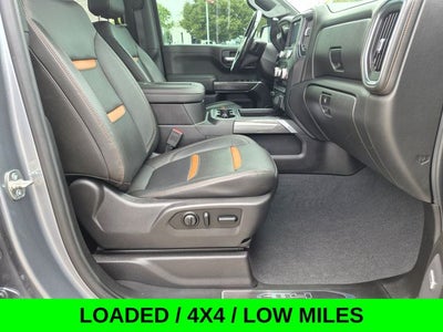 2019 GMC Sierra 1500 AT4 4X4 w/Navi & Leather
