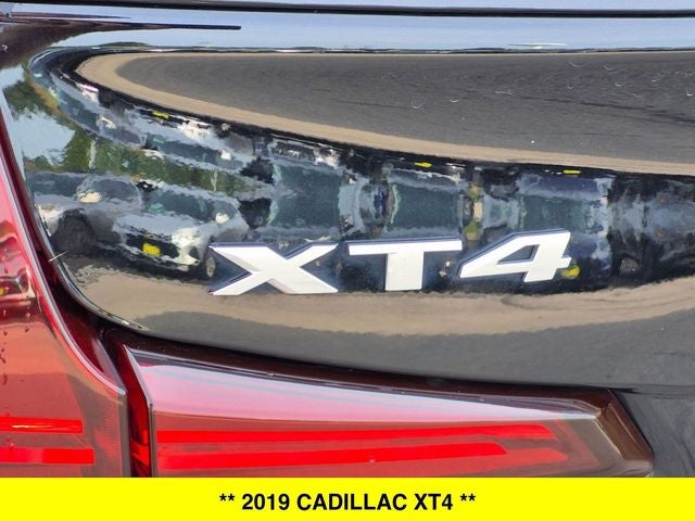 2019 Cadillac XT4 Premium Luxury AWD