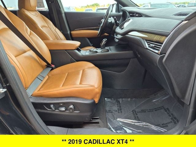 2019 Cadillac XT4 Premium Luxury AWD