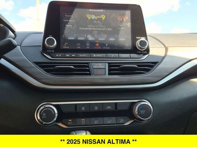 2025 Nissan Altima 2.5 SV