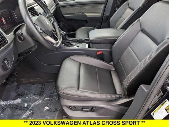 2023 Volkswagen Atlas Cross Sport 2.0T SE w/Technology FWD