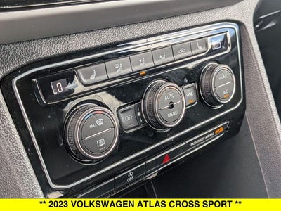 2023 Volkswagen Atlas Cross Sport 2.0T SE w/Technology FWD