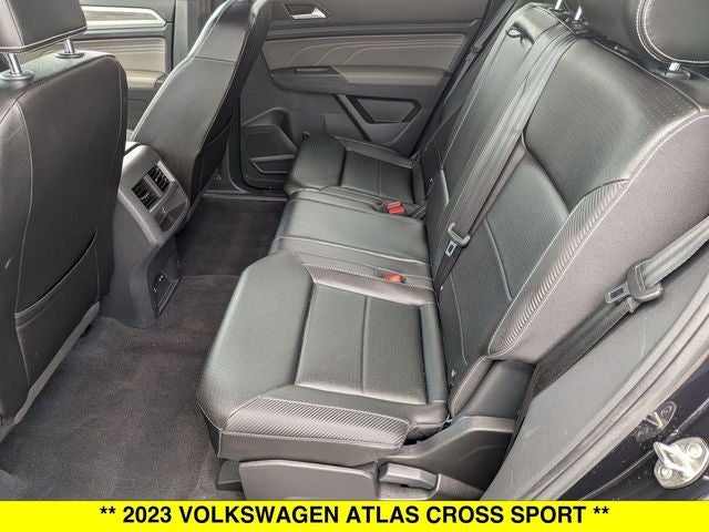 2023 Volkswagen Atlas Cross Sport 2.0T SE w/Technology FWD