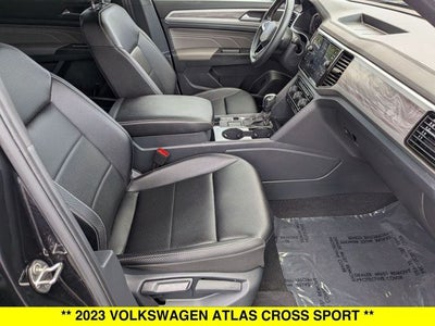 2023 Volkswagen Atlas Cross Sport 2.0T SE w/Technology FWD