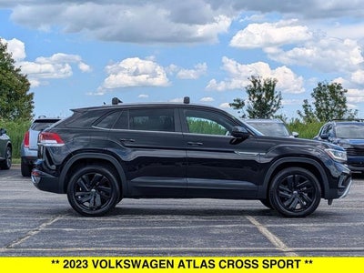 2023 Volkswagen Atlas Cross Sport 2.0T SE w/Technology FWD