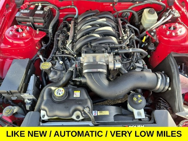 2005 Ford Mustang GT Premium w/Leather & Very Low Miles