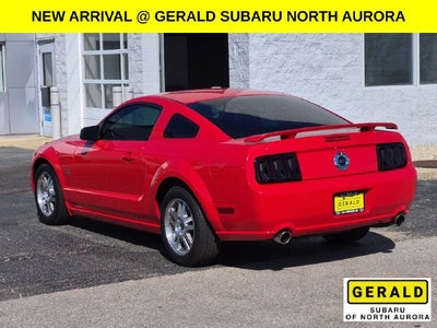 2005 Ford Mustang GT Premium w/Leather & Very Low Miles