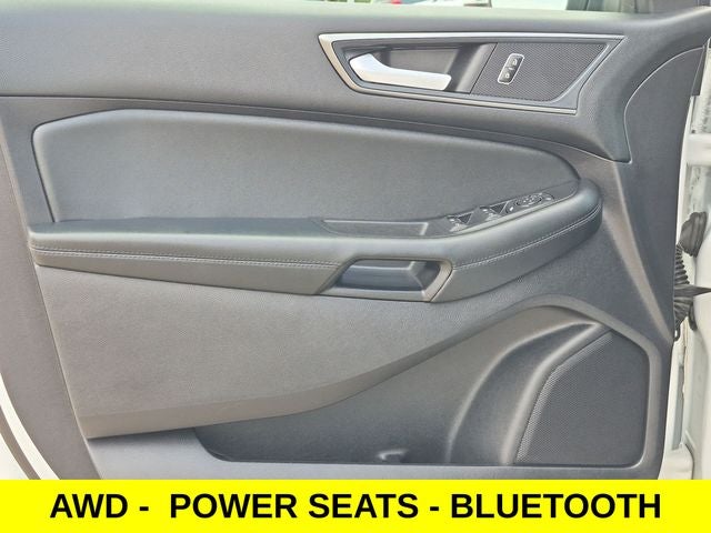 2020 Ford Edge SE