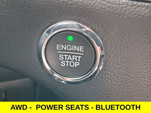 2020 Ford Edge SE