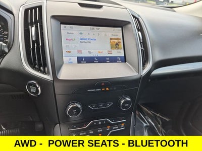 2020 Ford Edge SE