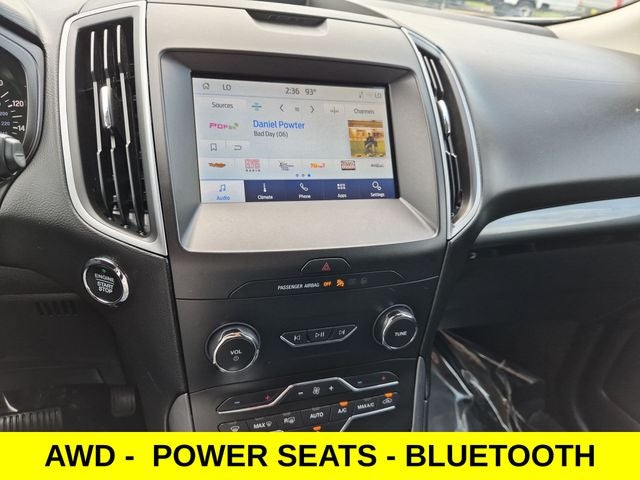 2020 Ford Edge SE