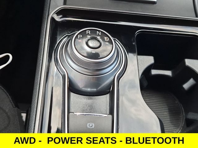 2020 Ford Edge SE