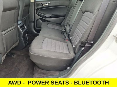 2020 Ford Edge SE