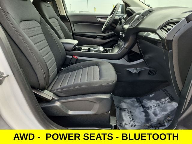 2020 Ford Edge SE