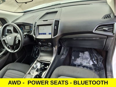 2020 Ford Edge SE