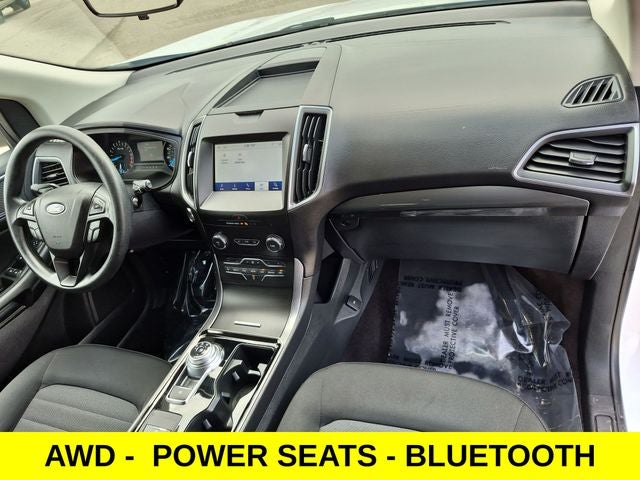 2020 Ford Edge SE