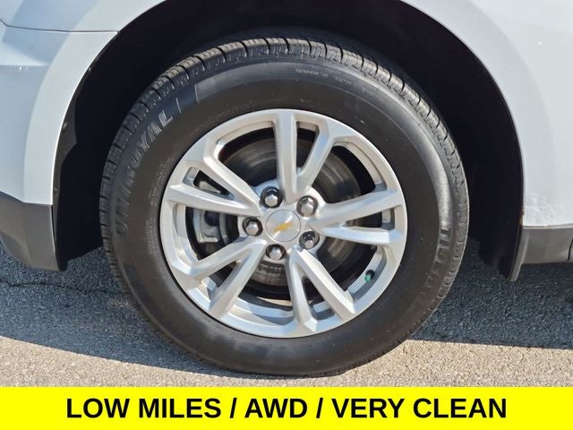 2016 Chevrolet Equinox LT w/Blind Spot Monitor & Low Miles
