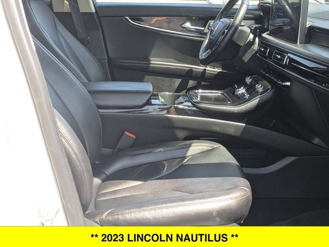 2023 Lincoln Nautilus Standard AWD