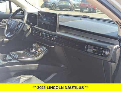 2023 Lincoln Nautilus Standard AWD