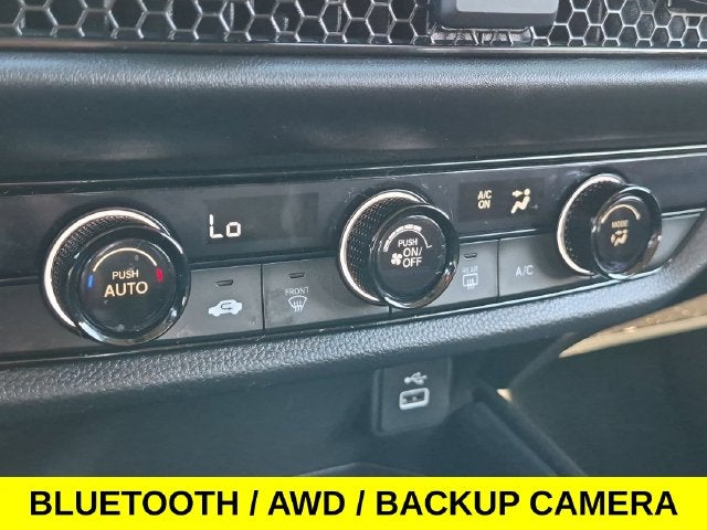 2024 Honda HR-V LX AWD w/One Owner