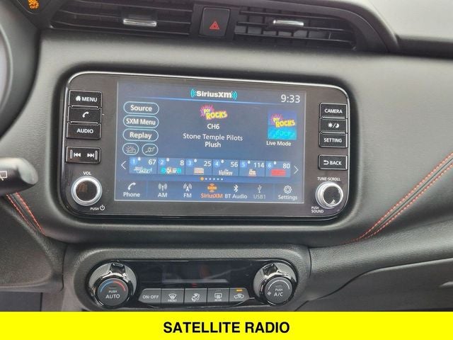 2022 Nissan Kicks SR