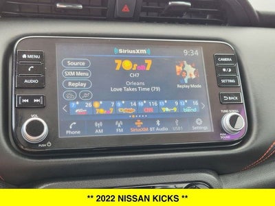 2022 Nissan Kicks SR